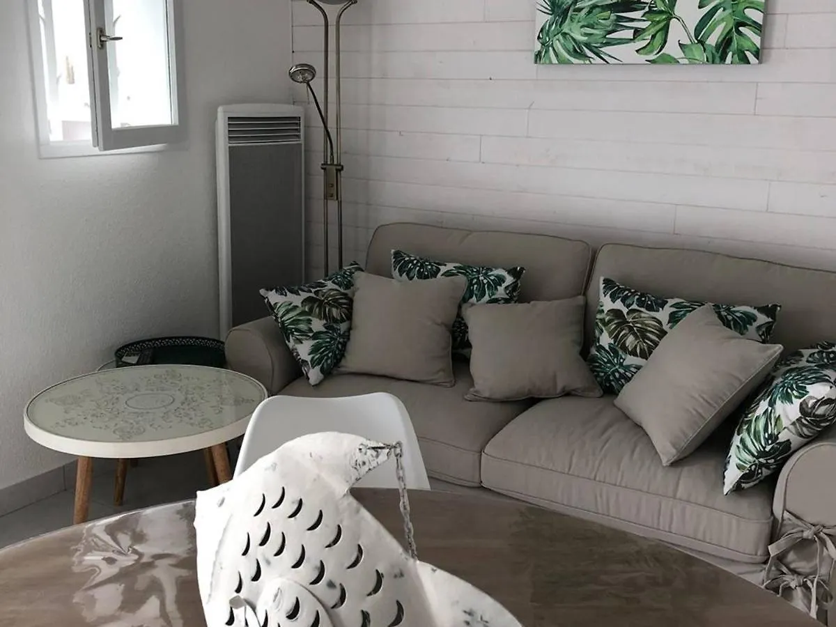 Maison Mitoyenne T3 Avec Piscine, Clim, Parking, Animaux Acceptes - Fr-1-768-21 Les Issambres Franciaország