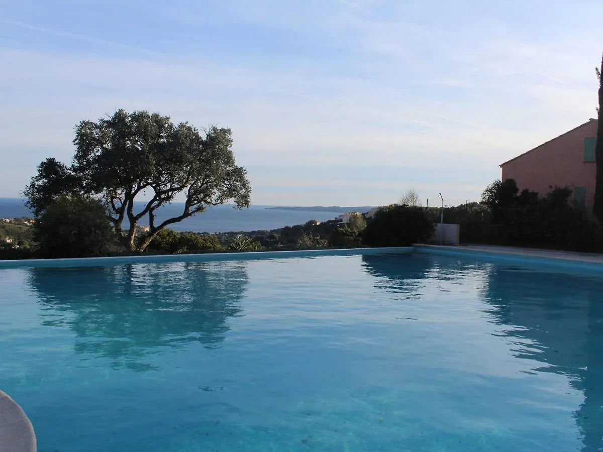 Maison Mitoyenne T3 Avec Piscine, Clim, Parking, Animaux Acceptes - Fr-1-768-21 Les Issambres France