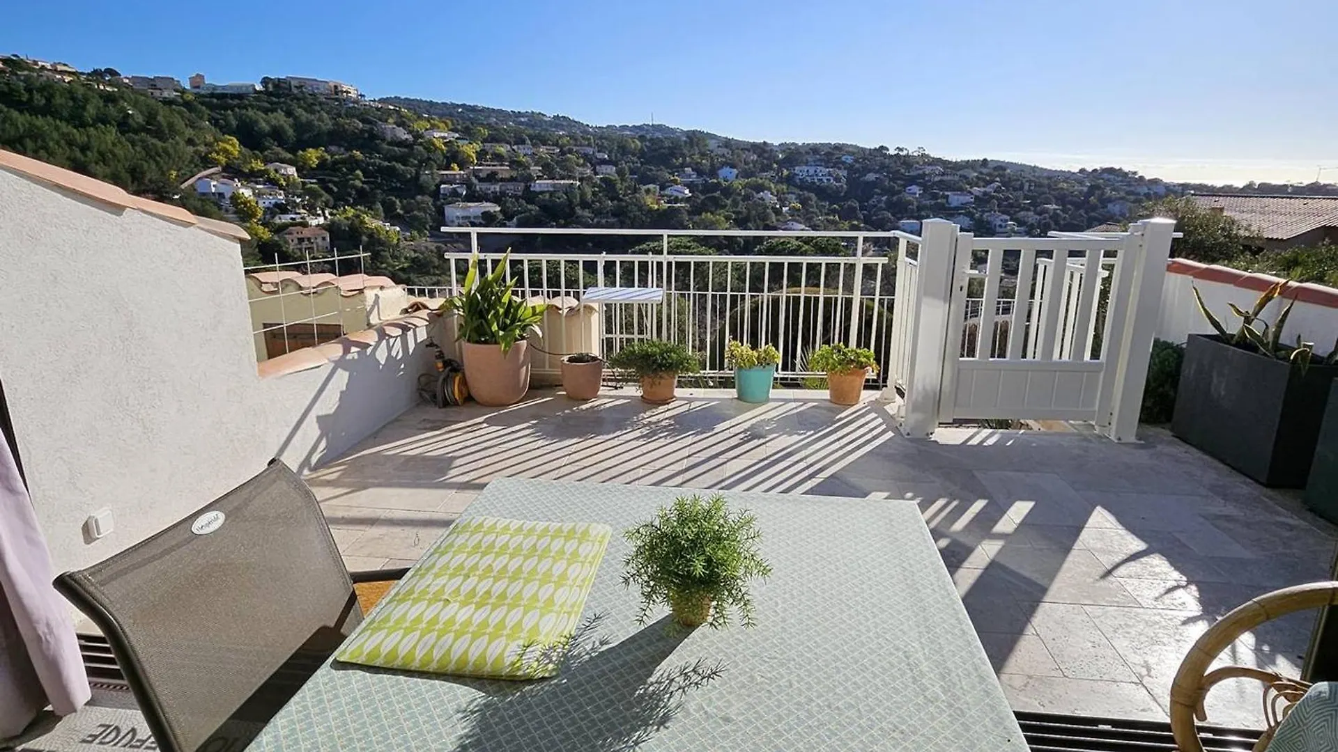 Maison Mitoyenne T3 Avec Piscine, Clim, Parking, Animaux Acceptes - Fr-1-768-21 Les Issambres 0*,  France